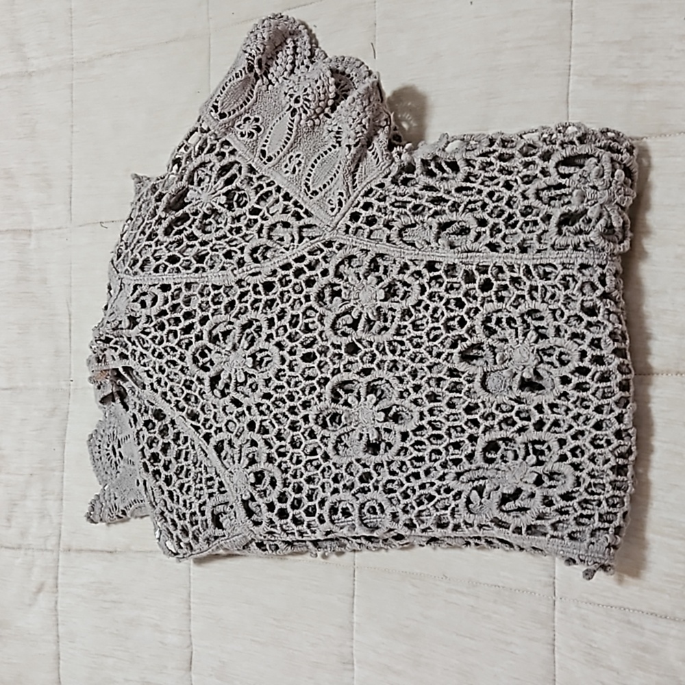 Crochet Top - Picture 8 of 8